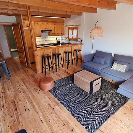 Boi Calma Duplex Apartment *